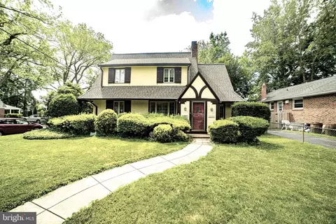 2346 Franklin Ave, Secane, PA 19018