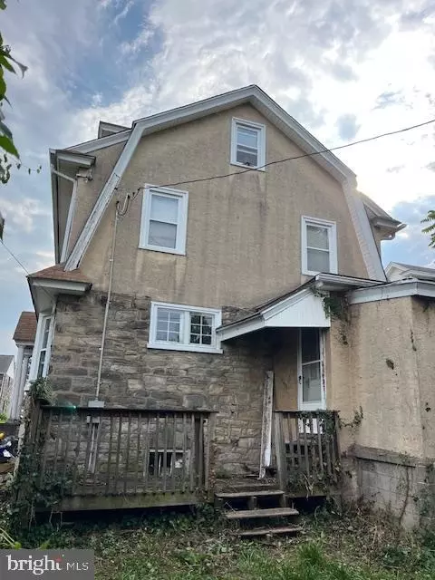 Exterior - 413 Broadview Rd, Darby, PA 19082 photo 2 of 3