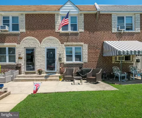 251 Westbrook Dr, Clifton Heights, PA 19018