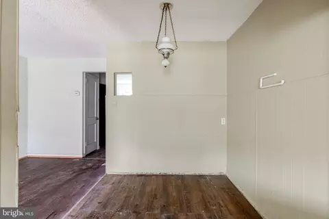 525 Wiltshire Rd, Darby, PA 19082 photo 15