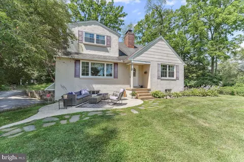 250 Glen Mills Rd, Glen Mills, PA 19342