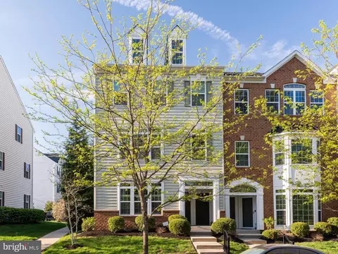 14 Eagle Ln, Glen Mills, PA 19342
