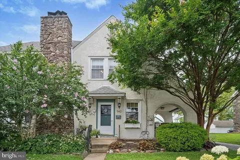 942 Ormond Ave, Drexel Hill, PA 19026
