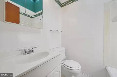 Bath - 158 Fronefield Ave, Marcus Hook, PA 19061 photo 1 of 1