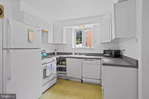 Kitchen - 610 Prospect Rd, Springfield, PA 19064 photo 2 of 2