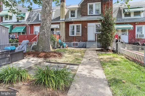 Exterior - 39 Spruce St, Marcus Hook, PA 19061 photo 3 of 3