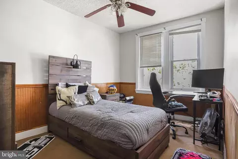Bedroom - 39 Spruce St, Marcus Hook, PA 19061 photo 3 of 4