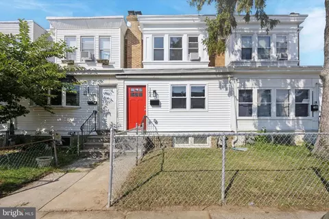 164 Wayne Ave, Darby, PA 19023