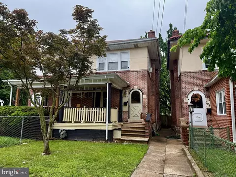 202 E 21st St, Chester, PA 19013