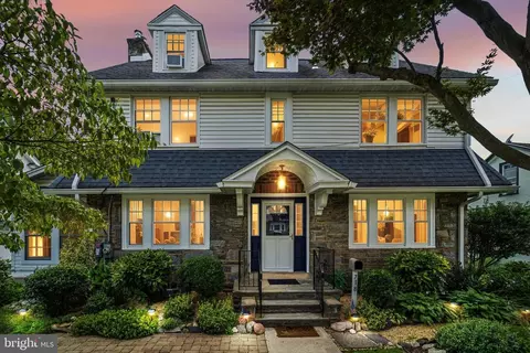 718 Concord Ave, Drexel Hill, PA 19026