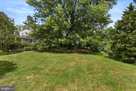 Exterior - 314 Midland Ave, Wayne, PA 19087 photo 8 of 11