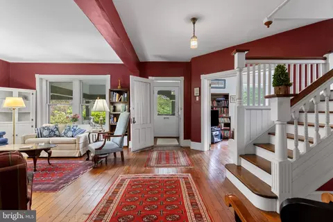 Entry Way - 314 Midland Ave, Wayne, PA 19087 photo 1 of 12