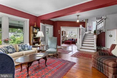 Living - 314 Midland Ave, Wayne, PA 19087 photo 1 of 2