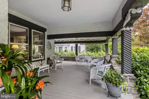 Exterior - 314 Midland Ave, Wayne, PA 19087 photo 4 of 11