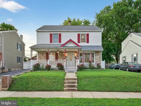 104 S Martin Ln, Norwood, PA 19074