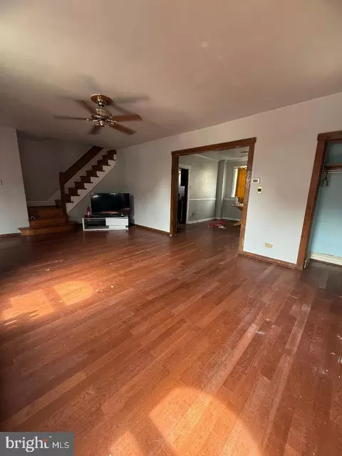 Entry Way - 232 Ashby Rd, Darby, PA 19082 photo 1 of 2