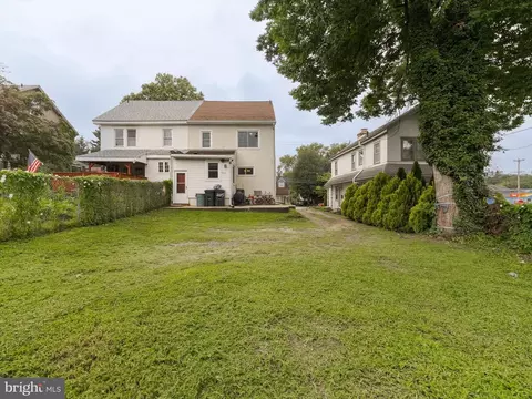 Exterior - 235 E Township Line Rd, Upper Darby, PA 19082 photo 5 of 5