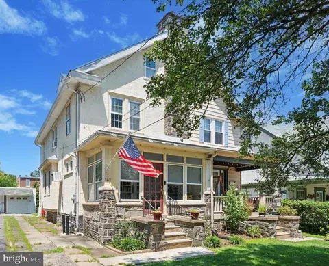 142 Hastings Ave, Havertown, PA 19083