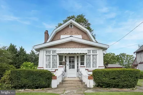 105 Rosemont Ave, Ridley Park, PA 19078