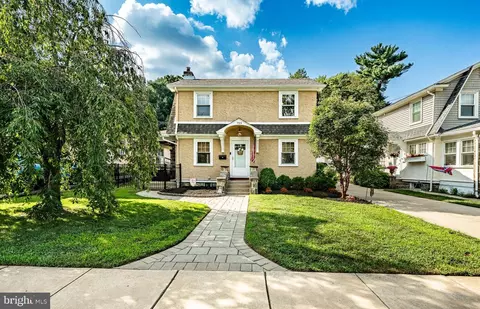 723 9th Ave, Prospect Park, PA 19076