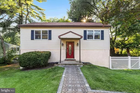 2344 Wiltshire Dr, Boothwyn, PA 19061