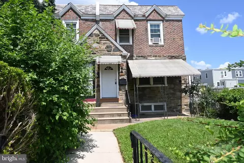 7233 Spruce St, Darby, PA 19082