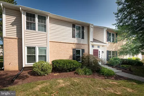 104 Meadow Ct #104, Glen Mills, PA 19342