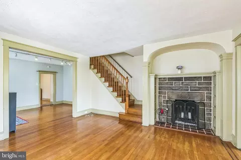 134 Heather Rd, Darby, PA 19082 photo 6
