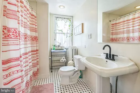 134 Heather Rd, Darby, PA 19082 photo 17