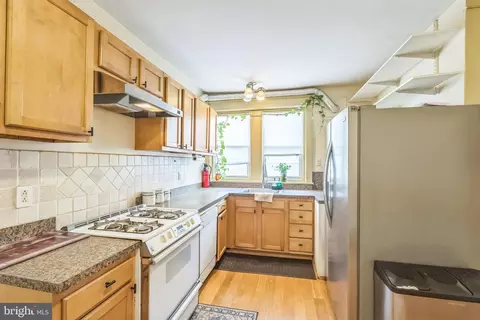134 Heather Rd, Darby, PA 19082 photo 9