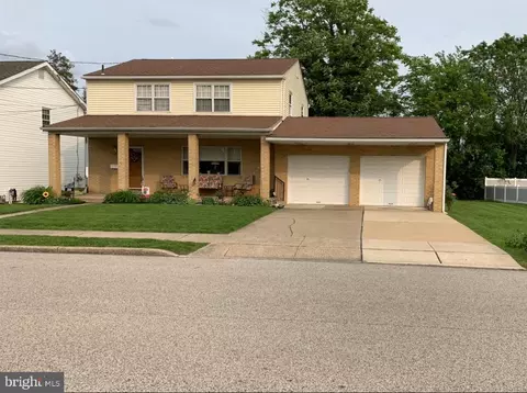 316 Lincoln St, Folsom, PA 19033