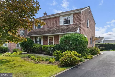 266 Bryn Mawr Ave, Lansdowne, PA 19050
