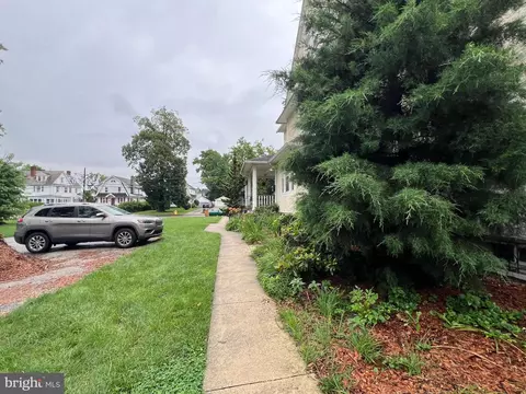 103 Lincoln Ave, Yeadon, PA 19050