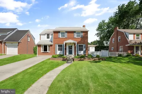 329 E Magnolia Ave, Aldan, PA 19018