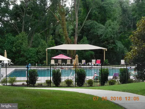 1030 E Lancaster Ave #306, Bryn Mawr, PA 19010