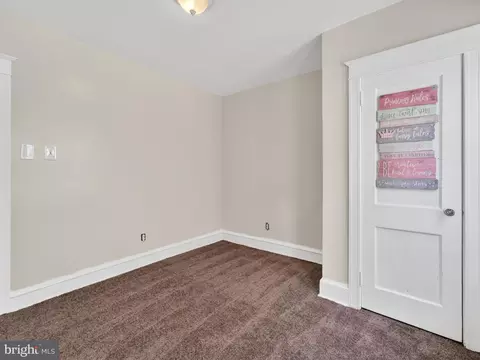 Bedroom - 241 Wembly Rd, Darby, PA 19082 photo 3 of 4