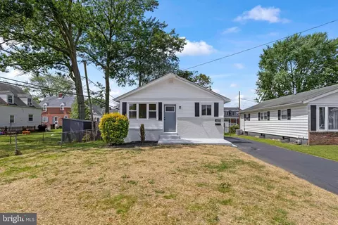 625 Fulmer Cir, Swarthmore, PA 19081