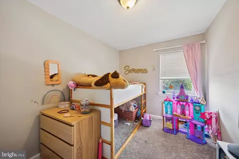Bedroom - 7138 Pine St, Upper Darby, PA 19082 photo 1 of 6