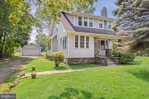 1423 Naamans Creek Rd, Garnet Valley, PA 19060