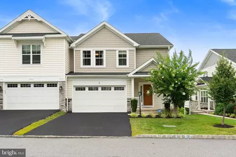 58 Hunters Ln, Glen Mills, PA 19342