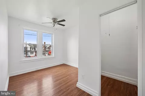 33 Maple St, Marcus Hook, PA 19061 photo 14