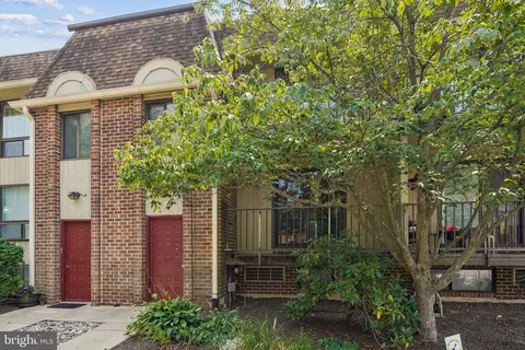 370 A Saybrook Ln, Wallingford, PA 19086