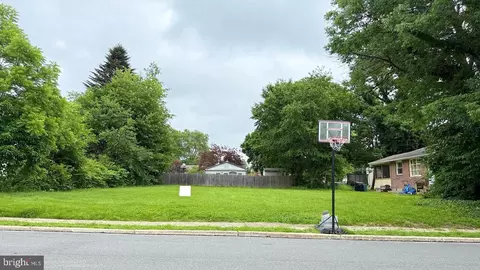 126 Youngs Ave, Woodlyn, PA 19094