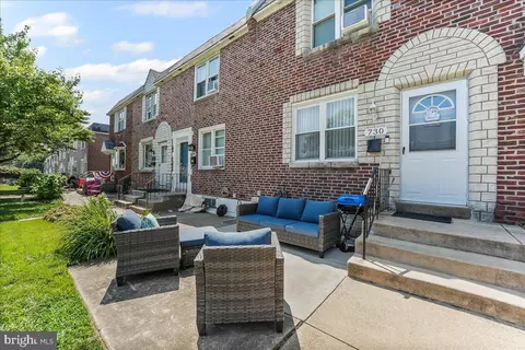 730 Surrey Ln, Glenolden, PA 19036
