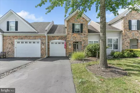 1635 Dogwood Dr, Garnet Valley, PA 19060