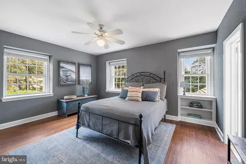 Bedroom - 2 Fairview Dr, Wayne, PA 19087 photo 4 of 6