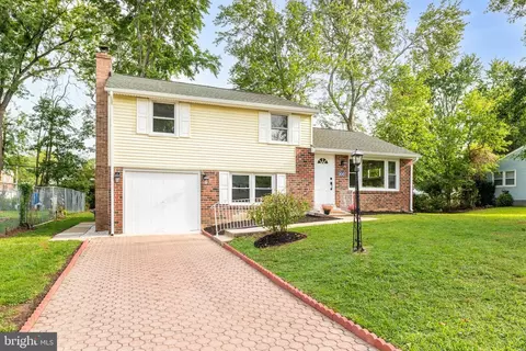 200 Buffington Rd, Aston, PA 19014