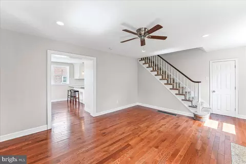 Living - 215 Avon Rd, Springfield, PA 19064 photo 3 of 3