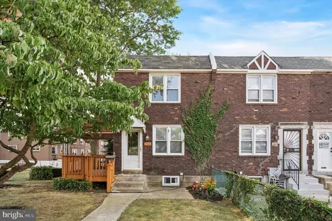 230 Westpark Ln, Clifton Heights, PA 19018