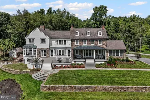 80 Heyburn Rd, Chadds Ford, PA 19317